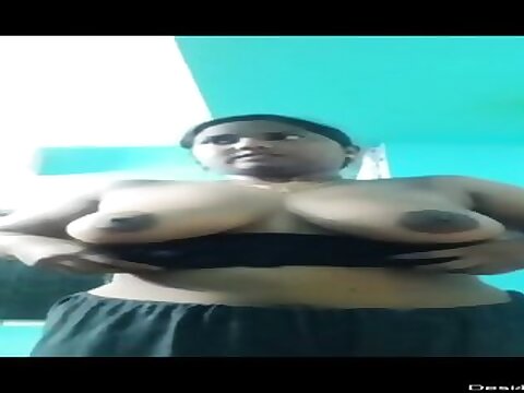 Hot and busty Tamil Lady shows not
