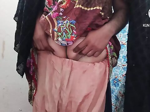 HARDCORE Pakistani Tailor Swallowing