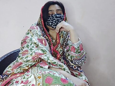 Indian bhabi cougar insane mature beefy