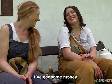 Greetings to all my buddies from a