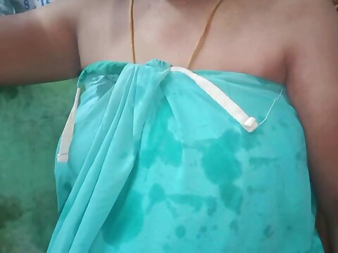 Horny Indian housewife Priyanka, tired